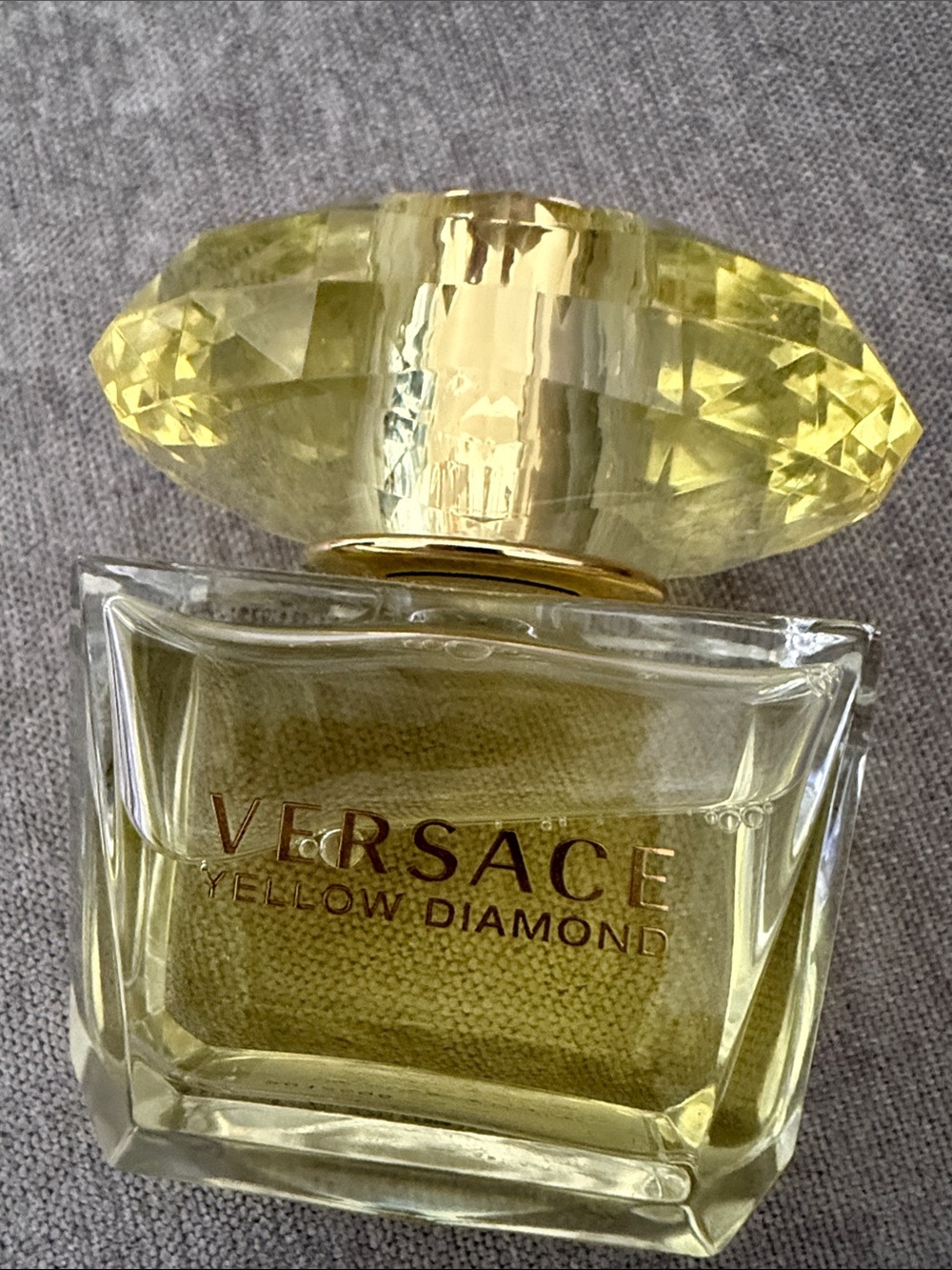 Versace Yellow Diamond Cologne Bottle - Pale Yellow - Picture 3 of 4